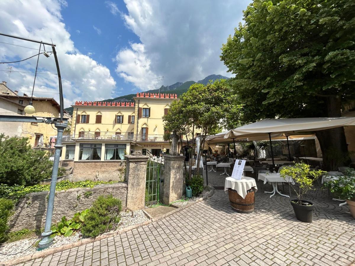 Hotel E Ristorante Cassone Malcesine Exterior foto