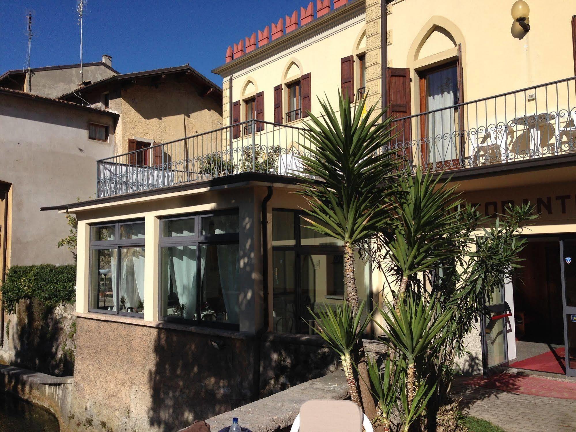 Hotel E Ristorante Cassone Malcesine Exterior foto